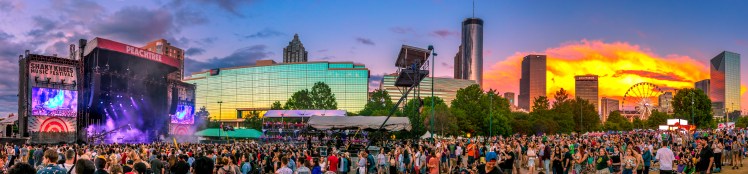 SHAKYKNEES2017_0513_203310-_LMC-2