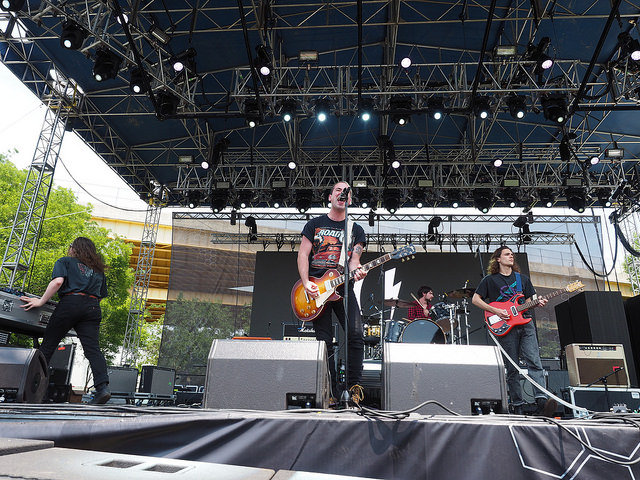 35309563185_06d845161c_z